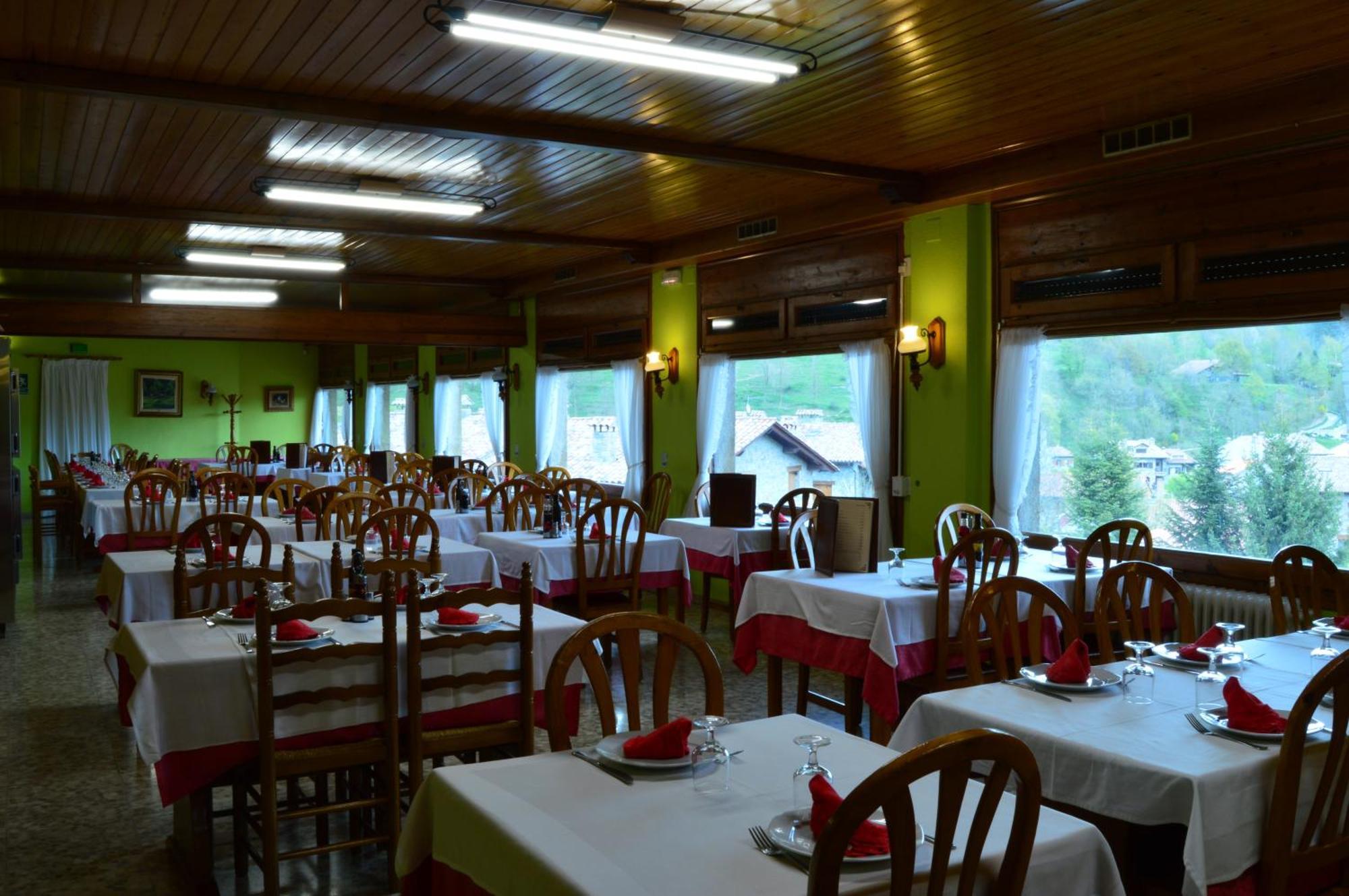 Hostal L'Escon Llanars Exteriör bild