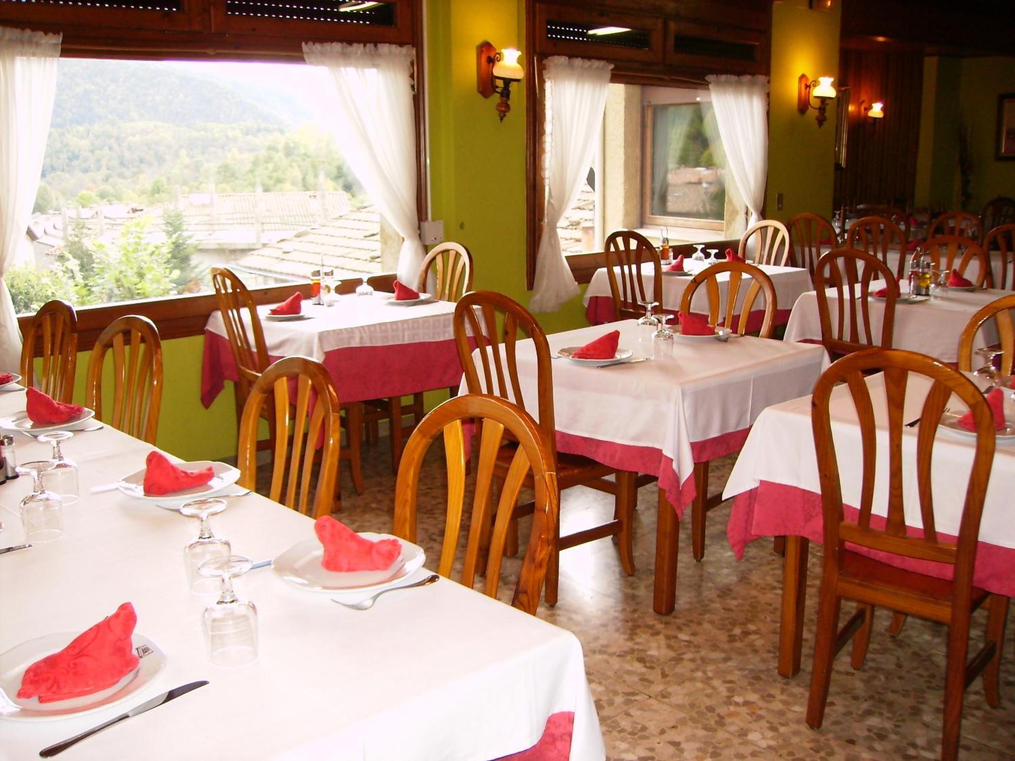 Hostal L'Escon Llanars Exteriör bild