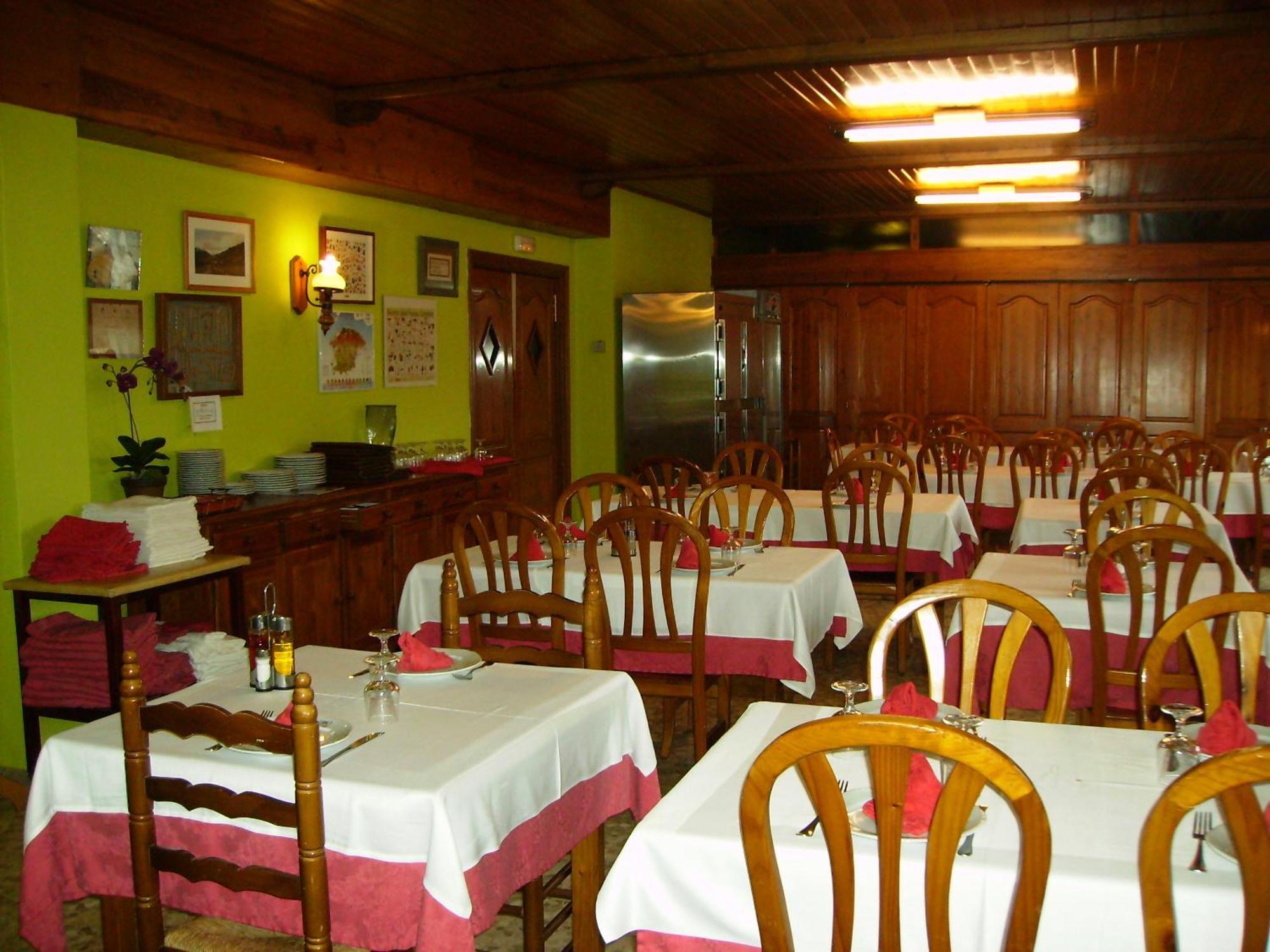 Hostal L'Escon Llanars Exteriör bild